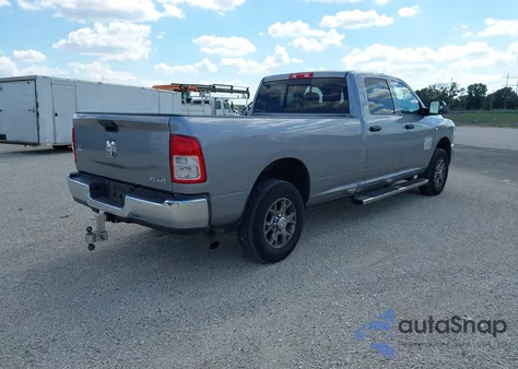 2022 Ram 2500 Tradesman 4X4 8' Box z USA, uszkodzony, nr VIN 3C6UR5HL0NG193683